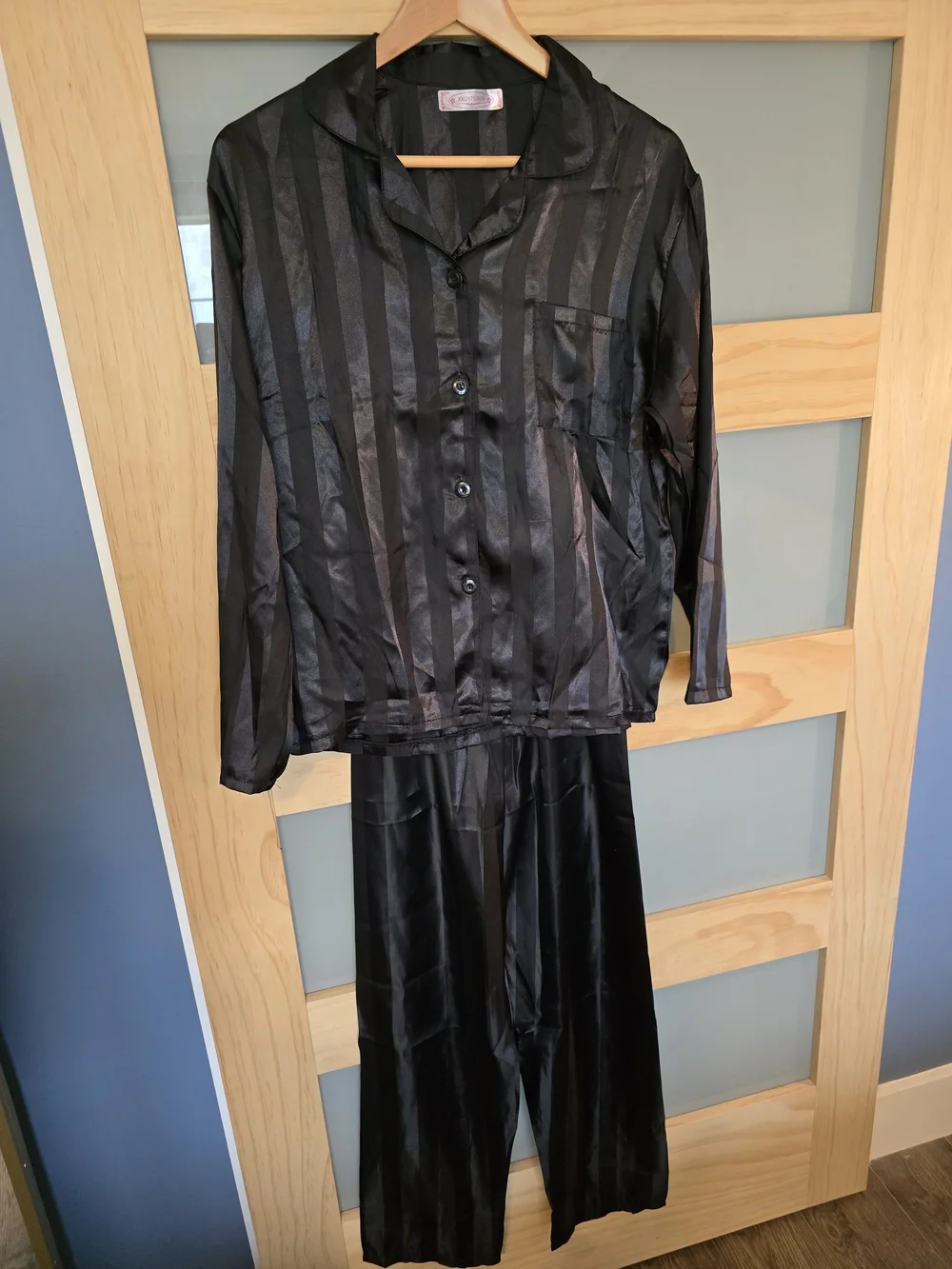 Satin Stripe Black Women's Pajama Set - Picture 3 of 5